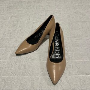 Calvin Klein Nude Leather Low Pumps
